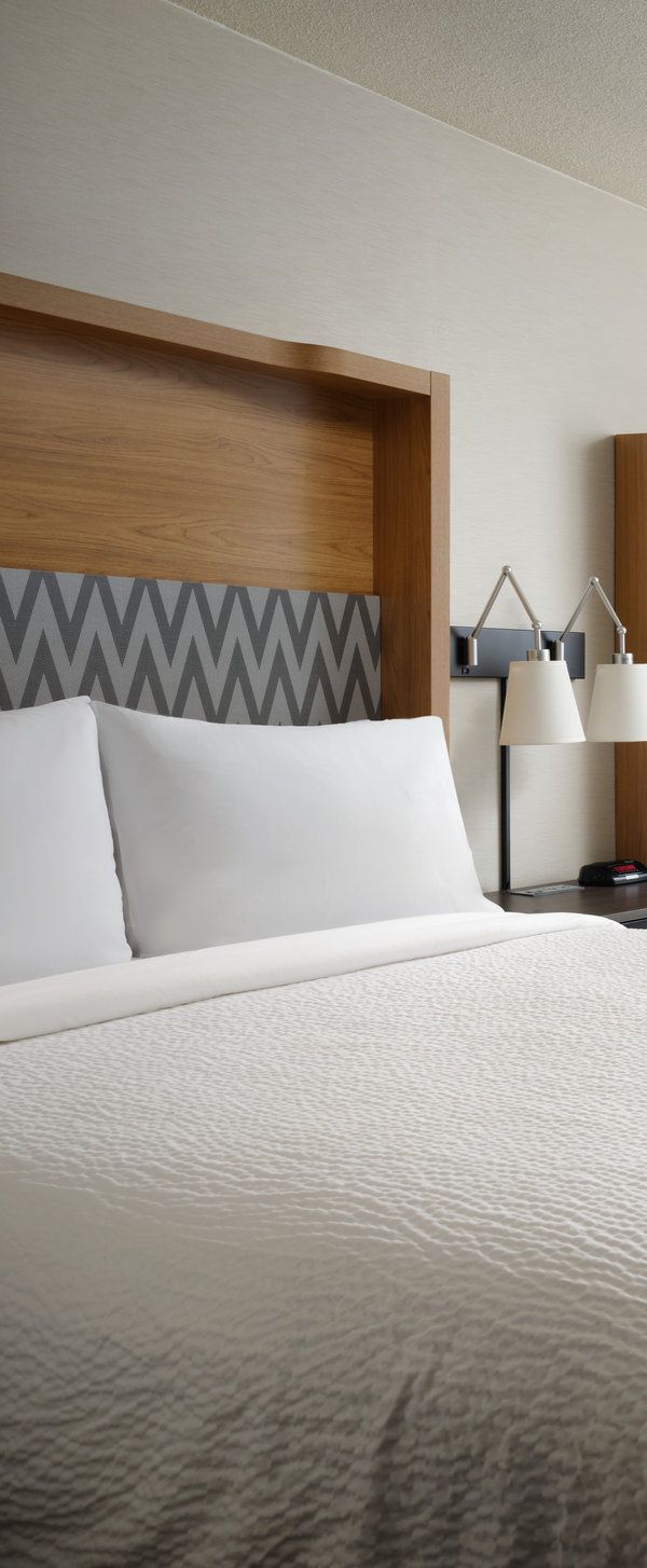 Holiday Inn Boston-dedham Htl & Conf Ctr By Ihg - Wellesley, MA