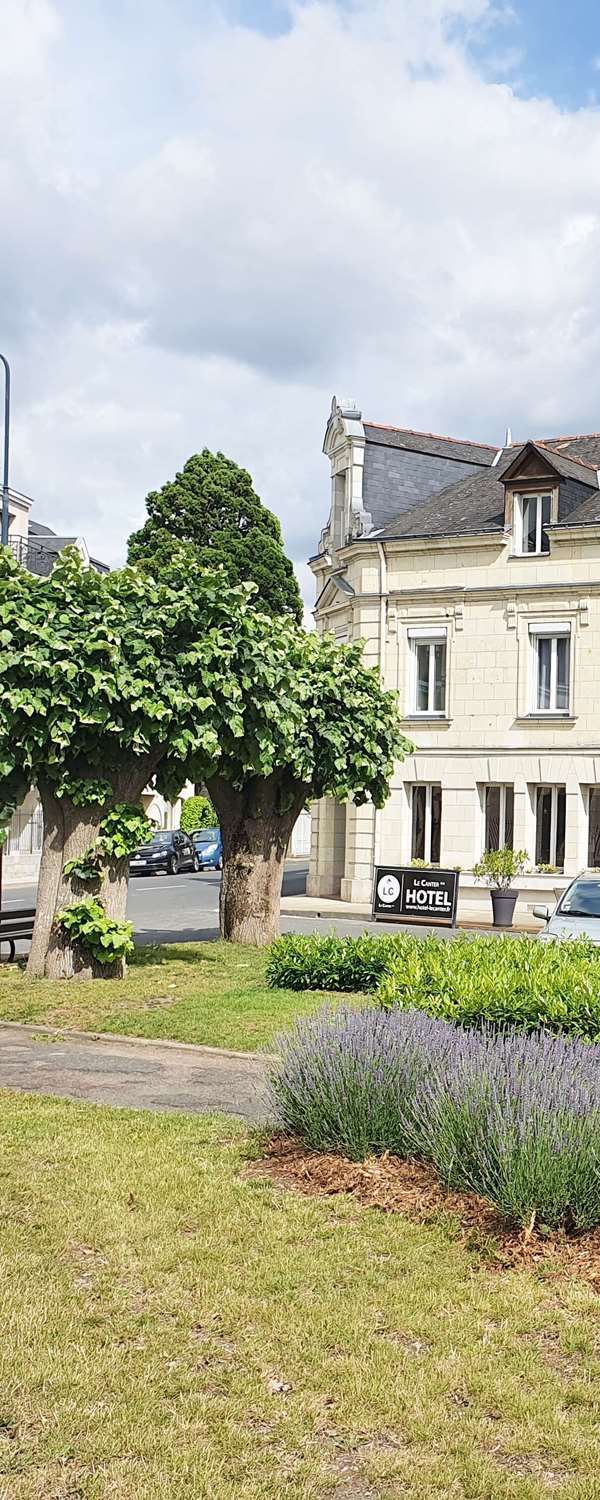 Saumur  Hôtel Le Canter The Originals Access - Saumur