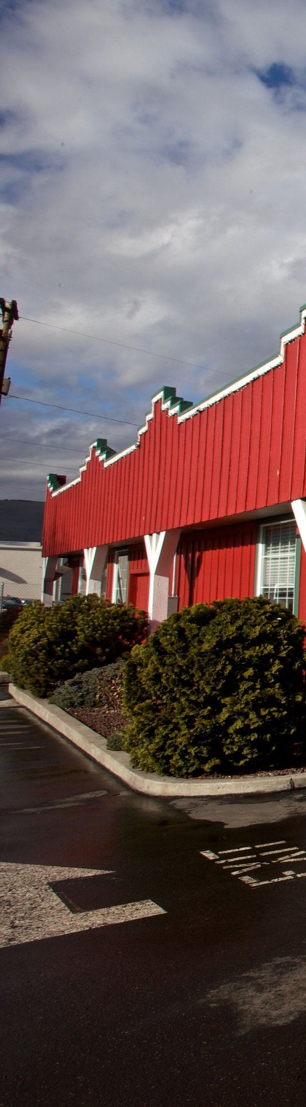 Cousins Country Inn - The Dalles, OR