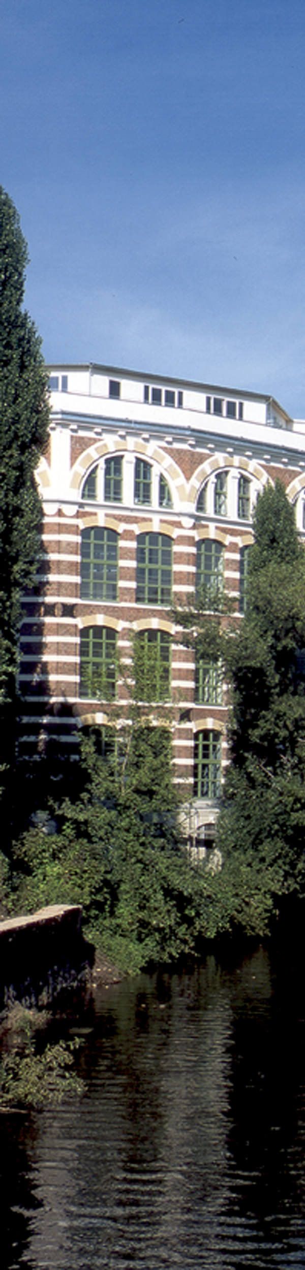 Apartmenthaus Elster Lofts Trinom Business Apartments - Tag Wohnen  Und Service Gmbh - Leipzig