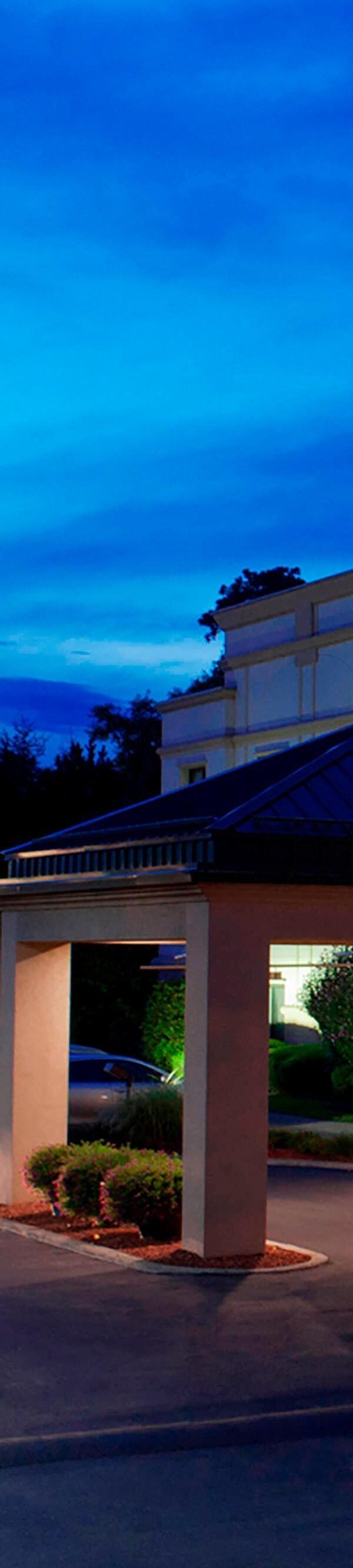 Courtyard By Marriott Newburgh Stewart Airport - Chester, NY