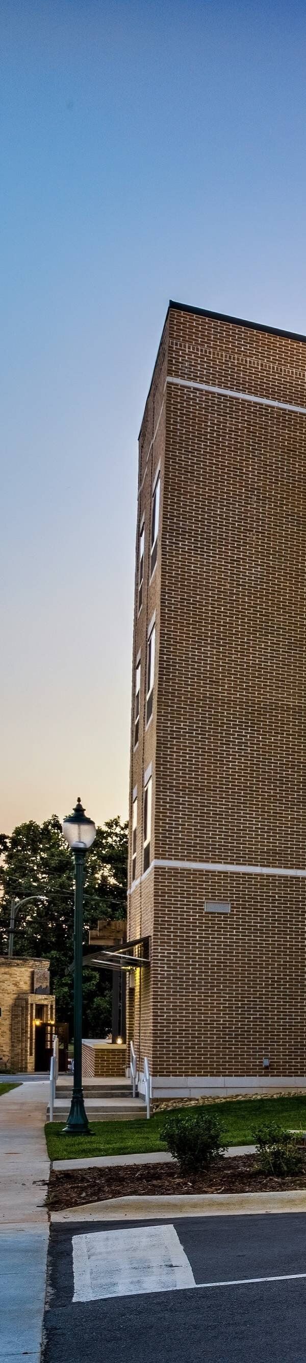 Fairfield By Marriott Inn And Suites Morganton Historic Downtown - Morganton, NC
