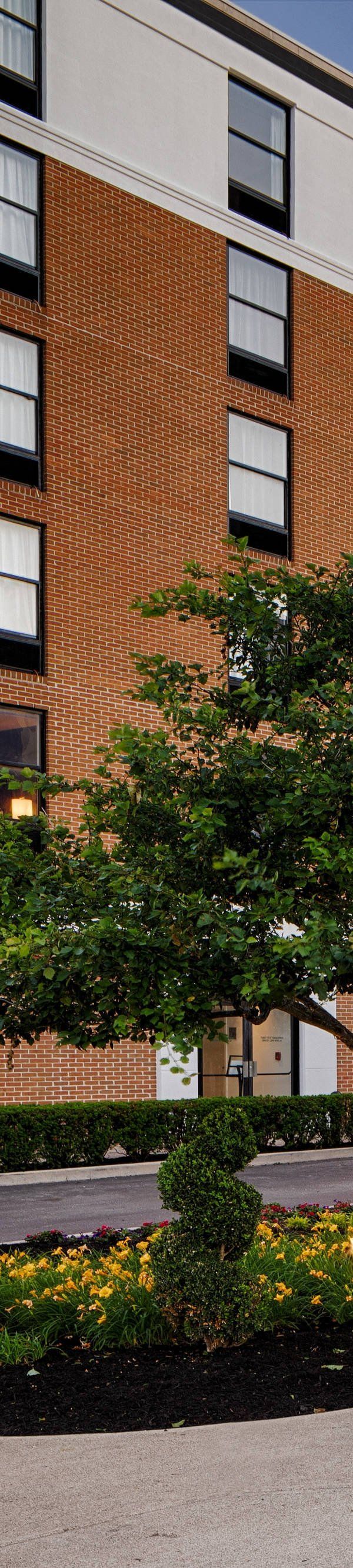Courtyard By Marriott Springfield Downtown - Springfield, OH
