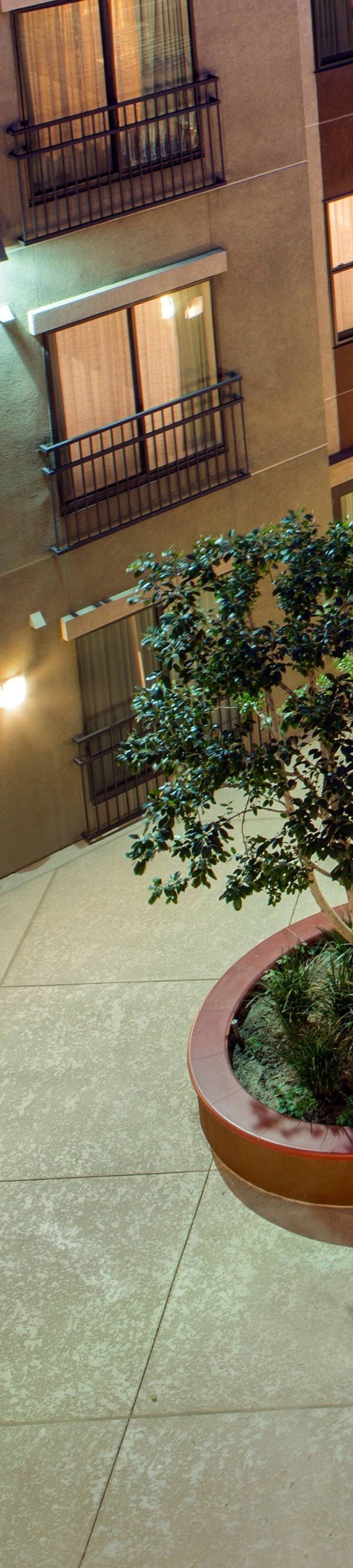 Residence Inn By Marriott Los Angeles Burbank Downtown - Burbank, CA