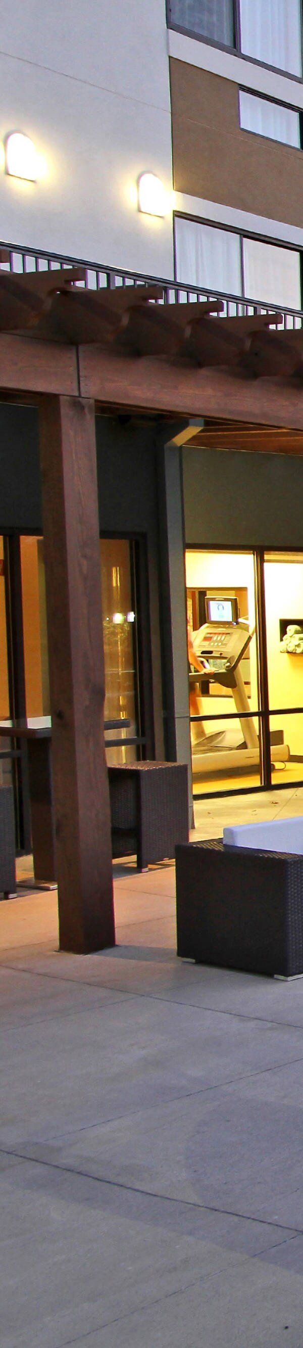 Courtyard By Marriott Raleigh North-triangle Town Center - Raleigh