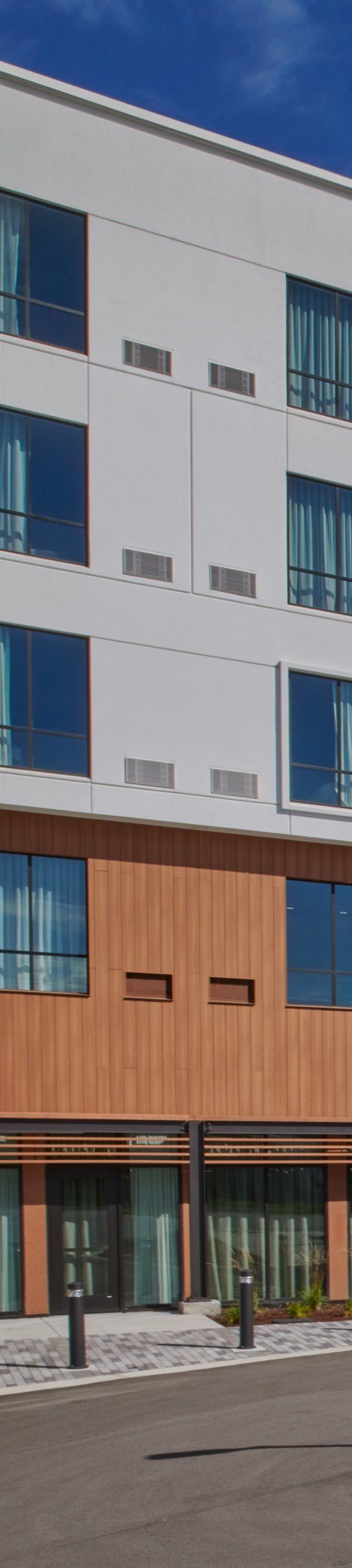 Courtyard By Marriott Petoskey At Victories Square - Petoskey, MI
