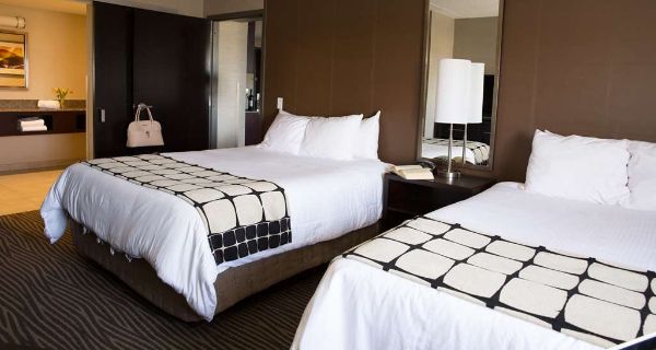 Hotel Marshfield Bw Premier Collection - Marshfield, WI