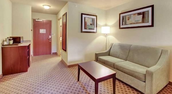 Cobblestone Hotel & Suites - Waynesboro - Emmitsburg, MD