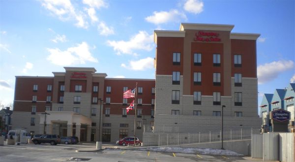 Hampton Inn & Suites Cincinnati/uptown-university Area - Cincinnati, OH