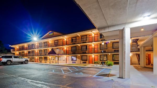 Surestay By Best Western Tupelo North - Tupelo, MS