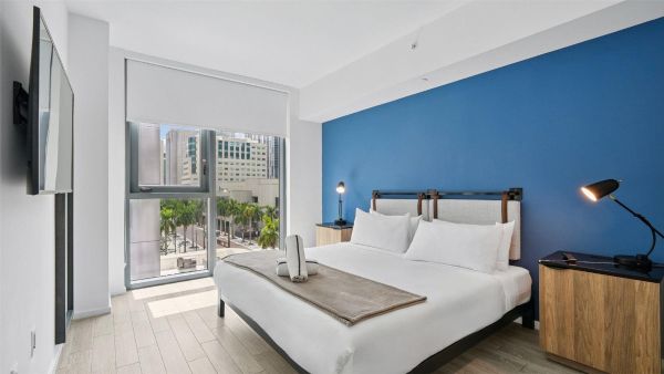 Sentral Alea Miami - Miami, FL
