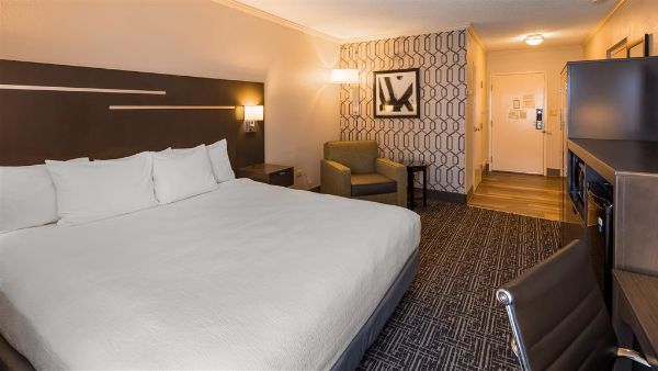 Best Western Plus Morristown Conference Center Hotel - Morristown, TN