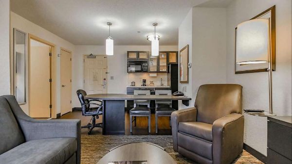 Sonesta Simply Suites Garden Grove Anaheim - Garden Grove, CA