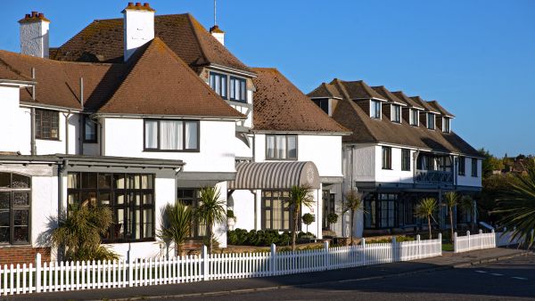 Cbh The Relais Cooden Beach Hotel And Spa - Bexhill