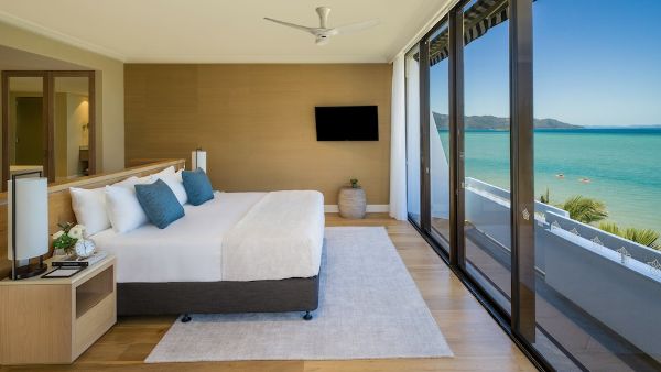 Intercontinental Hotels Hayman Great Barrier Reef By Ihg - Whitsundays