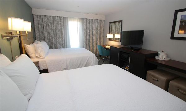 Hampton Inn Suffolk - Suffolk, VA
