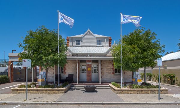 Pier 21 Apartment Hotel - Perth