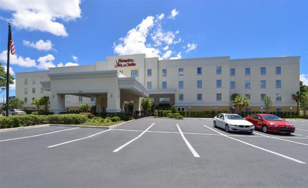 Hampton Inn & Suites Ocala - Ocala, FL
