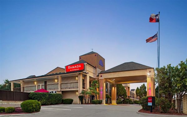 Ramada By Wyndham San Antonio Near Seaworld/lackland Afb - San Antonio, TX