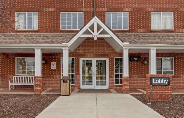 Extended Stay America - Kansas City - Airport - Tiffany Springs - Kansas City