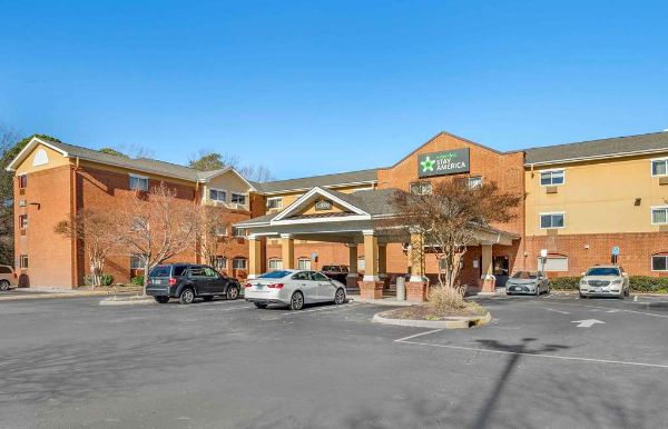 Extended Stay America Select Suites - Chesapeake - Churchland Blvd. - Suffolk, VA