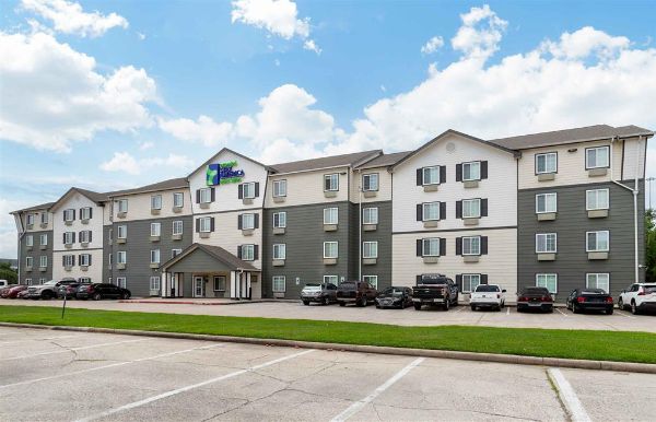 Extended Stay America Select Suites - Beaumont - Beaumont, TX