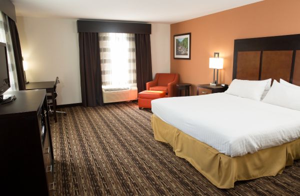 Holiday Inn Express & Suites Cherokee/casino By Ihg - Sylva