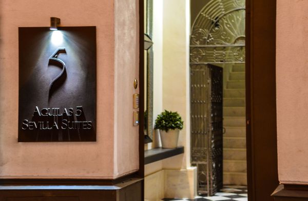 Aguilas5 Sevilla Suites - Seville