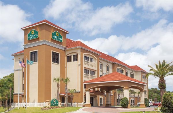 La Quinta Inn & Suites By Wyndham Fort Walton Beach - Fort Walton Beach, FL