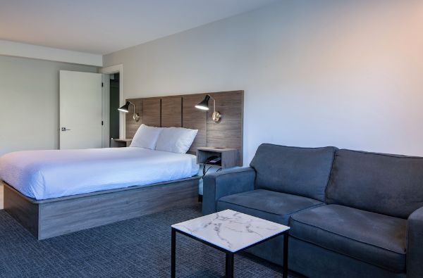 Riverland Inn And Suites - Kamloops