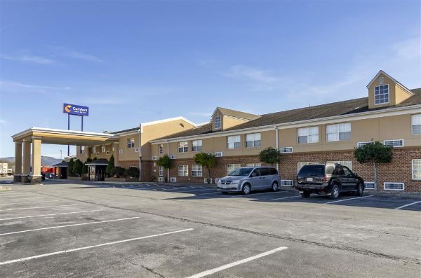 Comfort Inn & Suites Raphine - Lexington Near I-81 And I-64 - Lexington