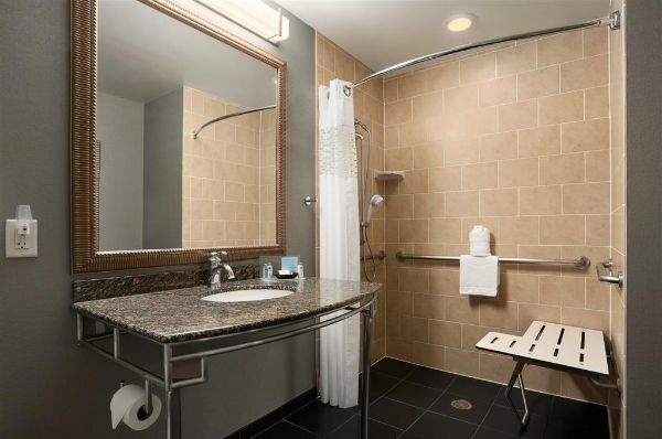 Hampton Inn & Suites Ogden - Ogden, UT