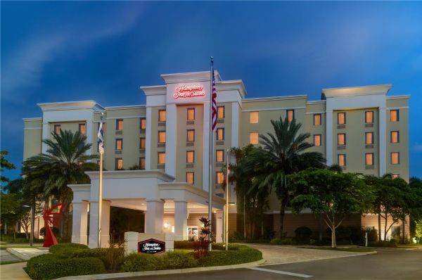 Hampton Inn & Suites Coconut Creek - Coconut Creek, FL
