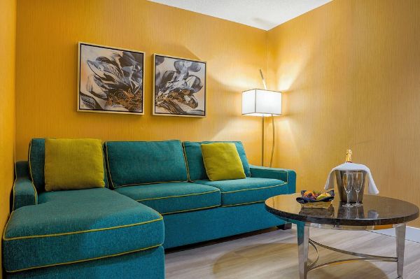 Metro Vancouver Executive Plaza Hotel & Conference Centre - Burnaby
