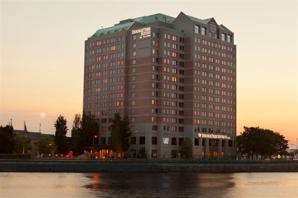 Doubletree Suites By Hilton Boston - Boston, MA