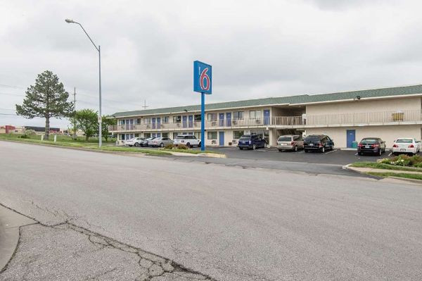 Motel 6 Kansas City - Kansas City, MO