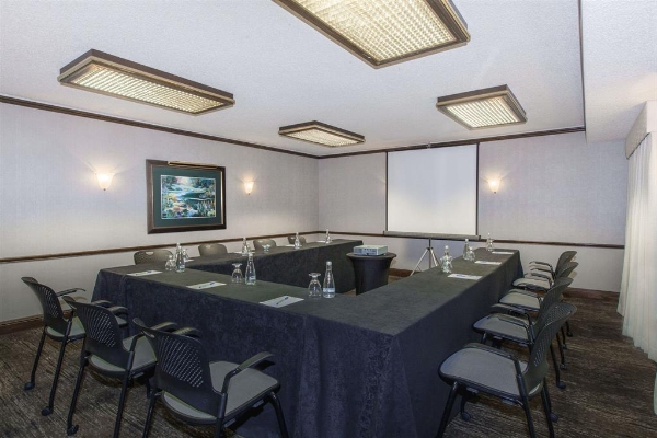 Hotel Sonesta Suites Dallas Park Central USA bei HRS g  nstig buchen