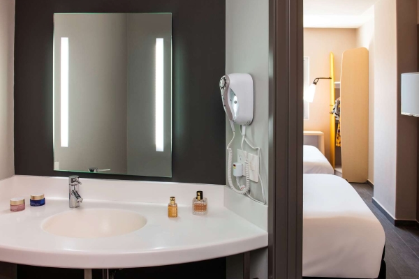 Hotel Ibis Tijuana Zona Rio Mexiko bei HRS günstig buchen