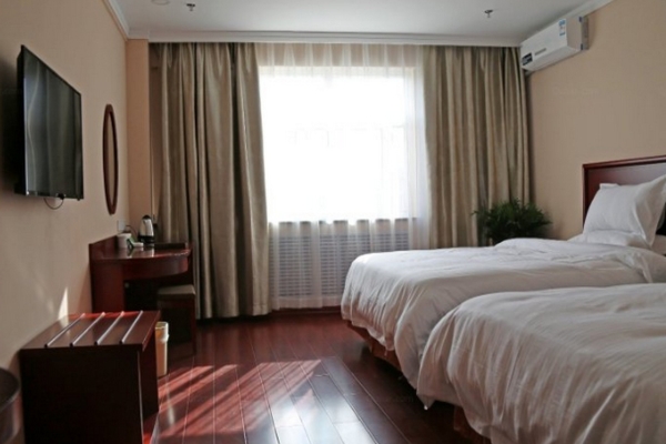 GreenTree Inn West JieFang Street South YingXiong Road Express Hotel