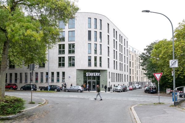 Stayery Bochum  Ehrenfeld Mit Parkplätzen - Bochum