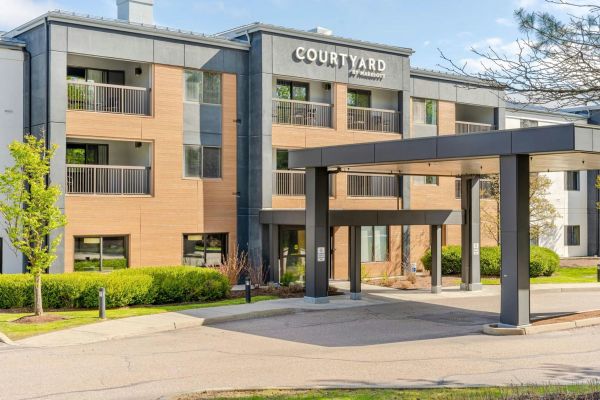 Courtyard By Marriott Burlington Williston - Shelburne, VT
