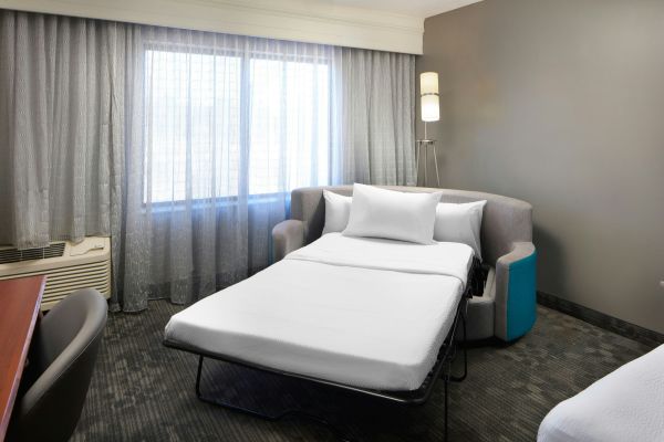Courtyard By Marriott Newark Granville - 뉴어크