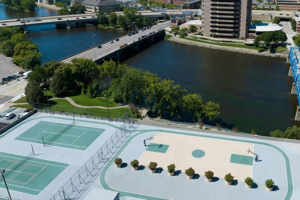 Courtyard By Marriott Grand Rapids Downtown - Grand Rapids, MI