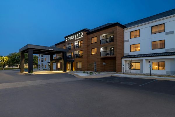 Courtyard By Marriott Kokomo - Kokomo, IN
