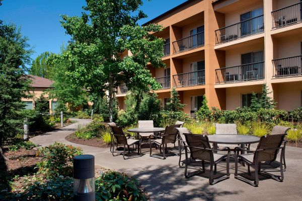 Courtyard By Marriott Portland Hillsboro - Hillsboro, OR