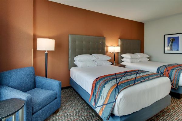 Drury Inn And Suites Knoxville West - Knoxville, TN