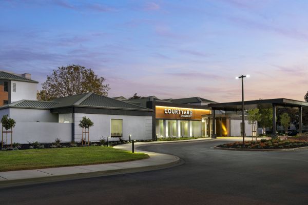 Courtyard By Marriott San Mateo Foster City - San Mateo, CA