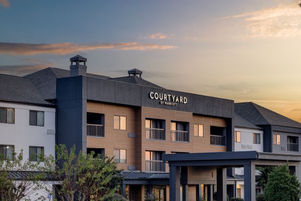 Courtyard By Marriott Shreveport Airport - Shreveport, LA