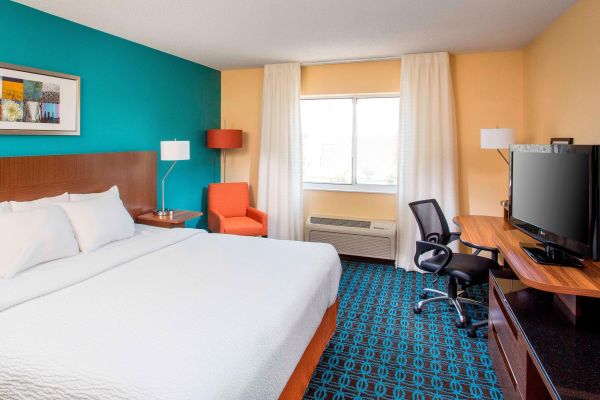 Fairfield Inn And Suites By Marriott Dayton South - Waynesville, OH