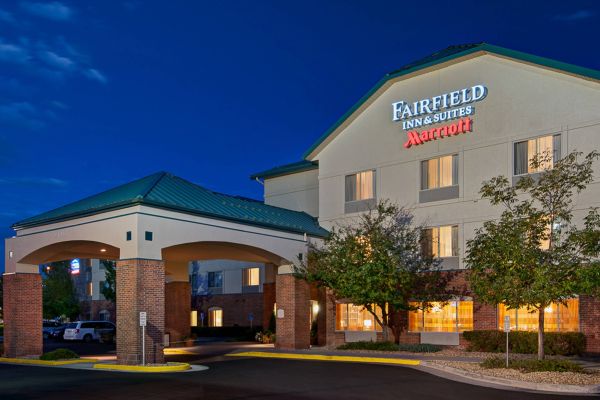 Fairfield Inn And Suites By Marriott Denver Airport - Denver, CO